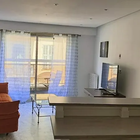 Nice La Belle, City Centre 1 Bed, 2 Terrace, Quiet Exterior photo